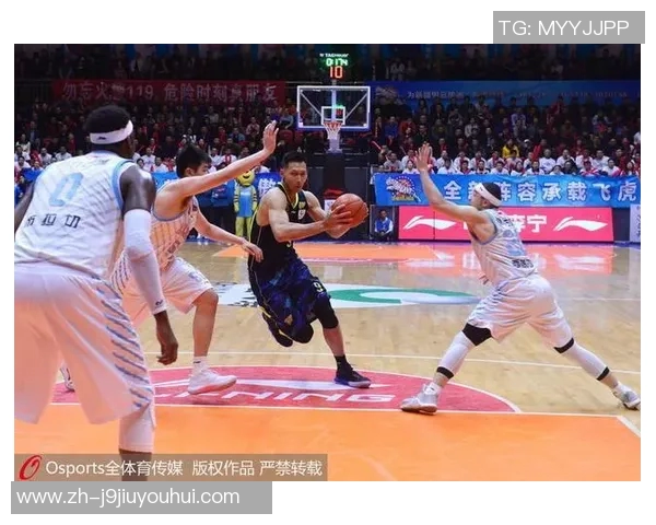 辽宁队与重庆队激战正酣谁能在这场较量中笑到最后